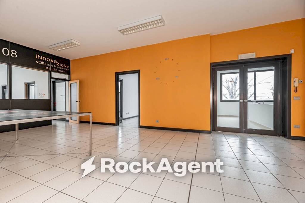 Ufficio - Office via F. Petrarca, 37, Piove di Sacco - photo 3
