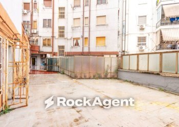 Terrazzo - Appartamento via Tommaso Giovanni Blanch, 21, Napoli - foto 31