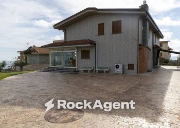 Facciata - Villa via Canalicchio, 9, Stalettì - foto 30