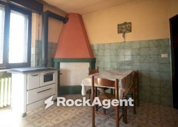 Cucina - Casa indipendente Frazione Ripalta, Arcevia - foto 12