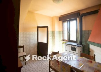 Cucina - Casa indipendente Frazione Ripalta, Arcevia - foto 14