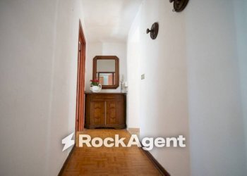 Corridoio - Casa indipendente Frazione Ripalta, Arcevia - foto 23