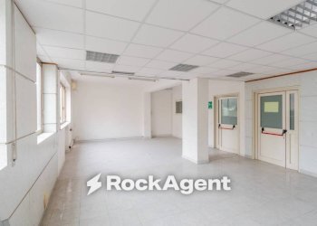 Interno non residenziale - Appartamento via Generale Francesco Pignatelli, 16bis, Napoli - foto 21