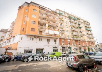 Facciata - Appartamento via Generale Francesco Pignatelli, 16bis, Napoli - foto 40