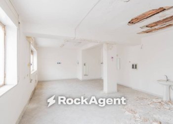 Interno non residenziale - Appartamento via Generale Francesco Pignatelli, 16bis, Napoli - foto 5