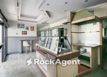 Interno non residenziale - Negozio piazza Gaspare Ambrosini, 47, Roma (zona Torraccia) - foto 19