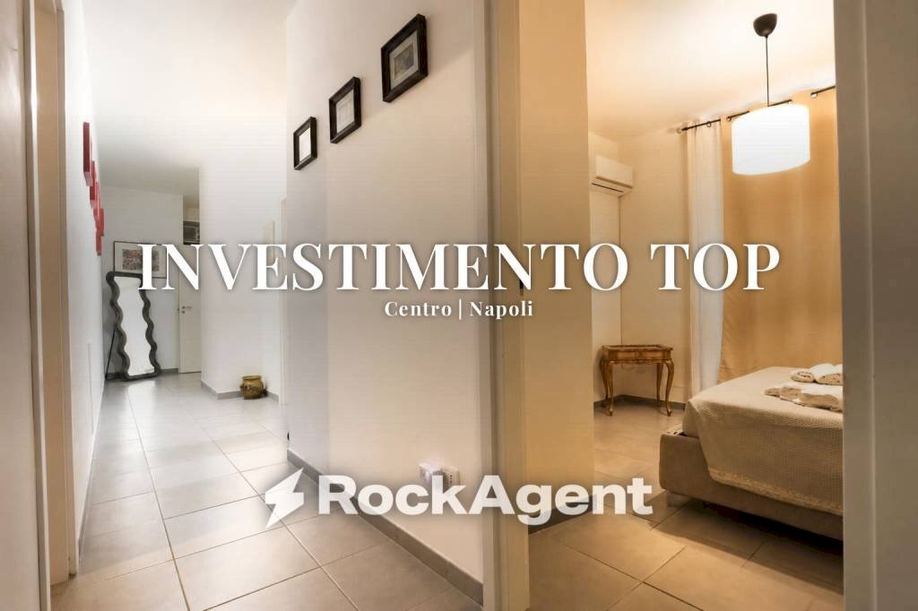 Corridoio - Four-room apartment vico San Maria Ad Agnone, 18, Napoli - photo 1