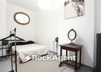 Camera da letto - Quadrilocale vico San Maria Ad Agnone, 18, Napoli - foto 16