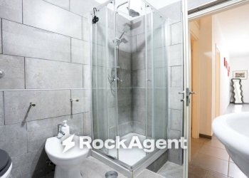Bagno - Quadrilocale vico San Maria Ad Agnone, 18, Napoli - foto 20