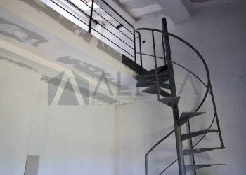 Scala - Villa via dei Cavi, Carpi - foto 13