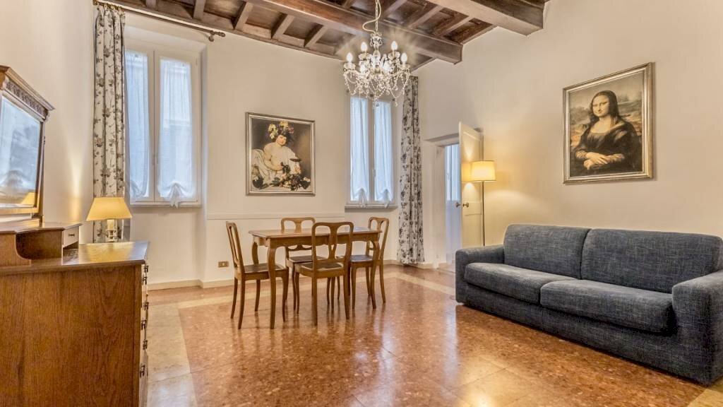 Salone - Three-room apartment via di Sant'Ignazio, 9, Roma (neighborhood Centro Storico) - photo 2