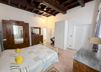 Camera da letto - Three-room apartment via di Sant'Ignazio, 9, Roma (neighborhood Centro Storico) - photo 6