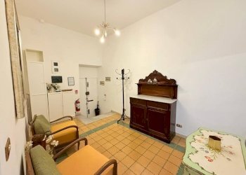 Camera da letto - Three-room apartment via di Sant'Ignazio, 9, Roma (neighborhood Centro Storico) - photo 9