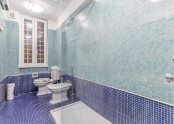 Bagno - Three-room apartment via di Sant'Ignazio, 9, Roma (neighborhood Centro Storico) - photo 23
