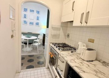 Cucina - Three-room apartment via di Sant'Ignazio, 9, Roma (neighborhood Centro Storico) - photo 32