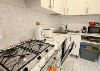 Cucina - Three-room apartment via di Sant'Ignazio, 9, Roma (neighborhood Centro Storico) - photo 34