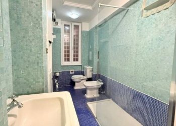 Bagno - Three-room apartment via di Sant'Ignazio, 9, Roma (neighborhood Centro Storico) - photo 41