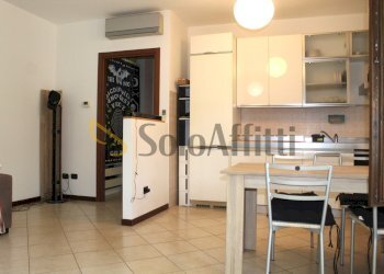 Soggiorno - Two-room apartment Via Antonio Stoppani, Parabiago - photo 3