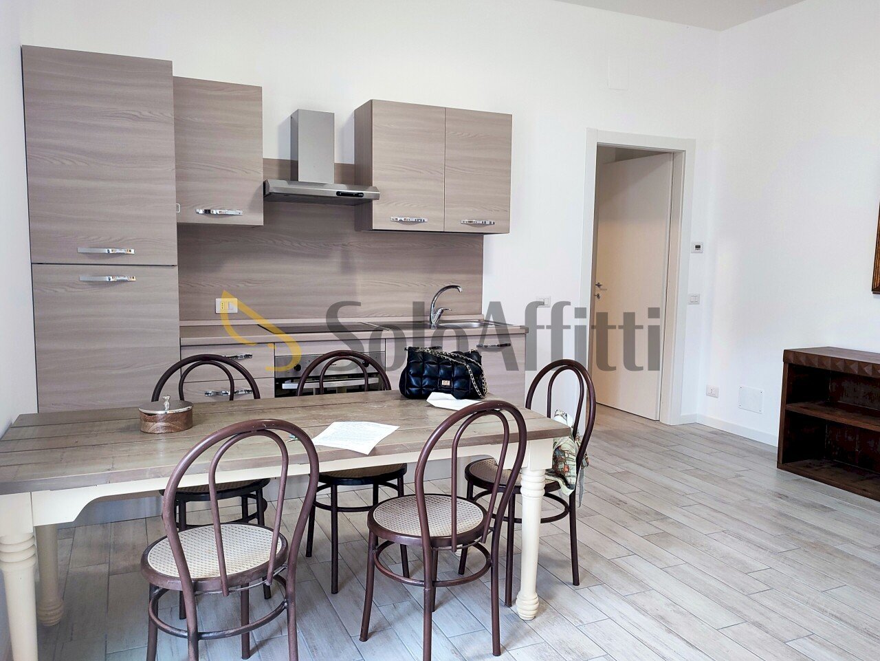 Soggiorno - Two-room apartment Piazza Burgaria, Dairago - photo 2