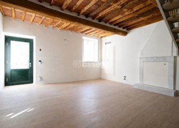porzione casa colonica ristrutturata in affitto (1 - Casale Via di San Ginese 114, Capannori - photo 5