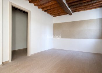 porzione casa colonica ristrutturata in affitto (1 - Casale Via di San Ginese 114, Capannori - photo 7