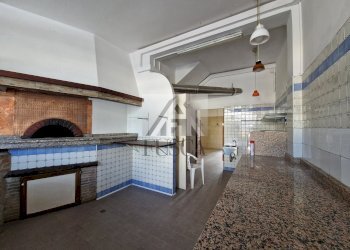 lucca-pizzeria-fusca_7.jpg - Capannone Viale G. Puccini 1833, Lucca - foto 7