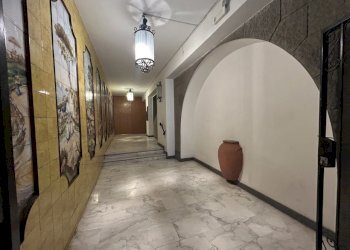 27.JPG - Appartamento Via Alessandro Scarlatti 200, Napoli (zona Vomero) - foto 29