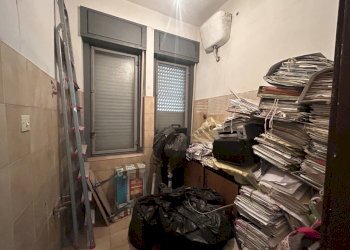 19.JPG - Office via Carriera Grande 32, Napoli (neighborhood Centro Storico) - photo 17