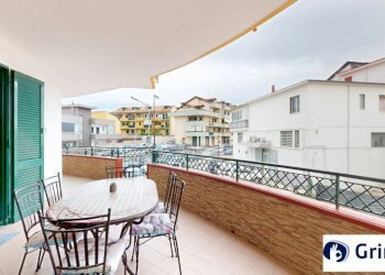 0.2.jpg - Three-room apartment Via Cristoforo Colombo 4, Mugnano di Napoli - photo 2