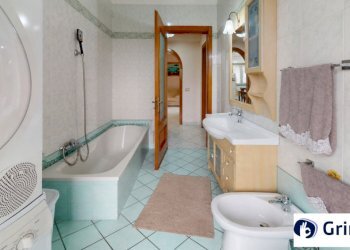 16.jpg - Three-room apartment Via Cristoforo Colombo 4, Mugnano di Napoli - photo 16