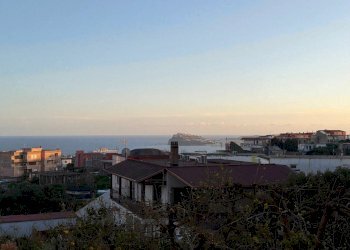 15.jpg - Four-room apartment Via Filomarino 129, Monte di Procida - photo 16