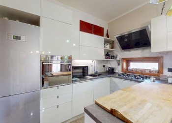 30.jpg - Appartamento Via Nuova Toscanella 32, Napoli (zona Chiaiano) - foto 18