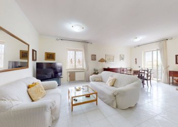 0.1.jpg - Four-room apartment Via Rodolfo Morandi 14, Mugnano di Napoli - photo 2