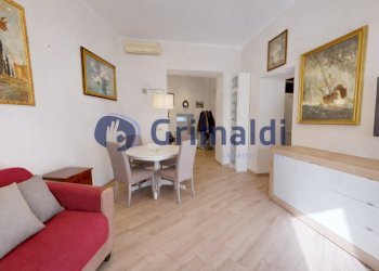0.3.png - Appartamento Piazzetta Solofrano 6, Napoli (zona Posillipo) - foto 3