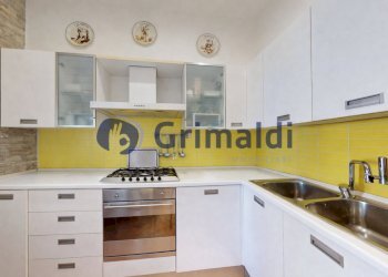 0.7.png - Appartamento Piazzetta Solofrano 6, Napoli (zona Posillipo) - foto 7