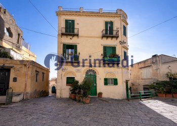 13.png - Appartamento Piazzetta Solofrano 6, Napoli (zona Posillipo) - foto 13