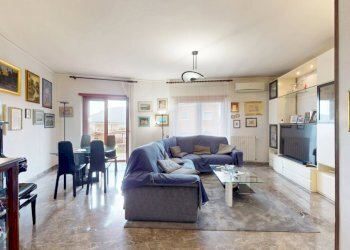 0.1.jpg - Appartamento Via San Domenico 38, Napoli - foto 1