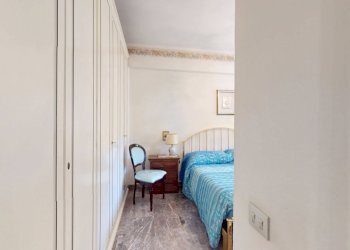 15.jpg - Appartamento Via San Domenico 38, Napoli - foto 14