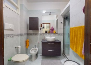 21.jpg - Appartamento Via San Domenico 38, Napoli - foto 21