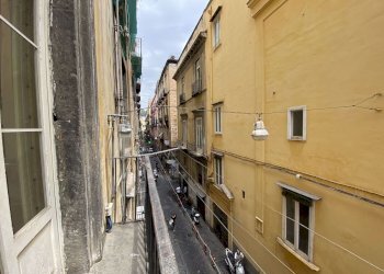 IMG_0432.JPG - Appartamento VIA EGIZIACA A PIZZOFALCONE 75, Napoli (zona San Ferdinando) - foto 5