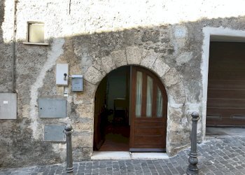 IMG_4445 - Locale Commerciale Via Dante 99, Anagni - foto 9