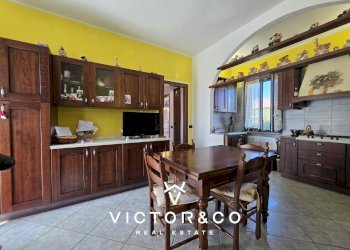 1000111807.jpg - Four-room apartment VIA BATTISTI snc, Romentino - photo 8