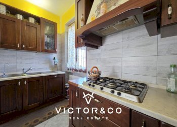 1000111810.jpg - Four-room apartment VIA BATTISTI snc, Romentino - photo 9
