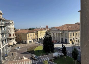 Trilocale Piazza 80° Fanteria, Mantova - foto 3