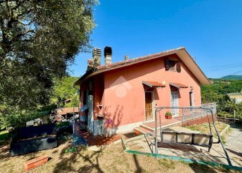 Villa Via Bachelet, Sant'Olcese - foto 1