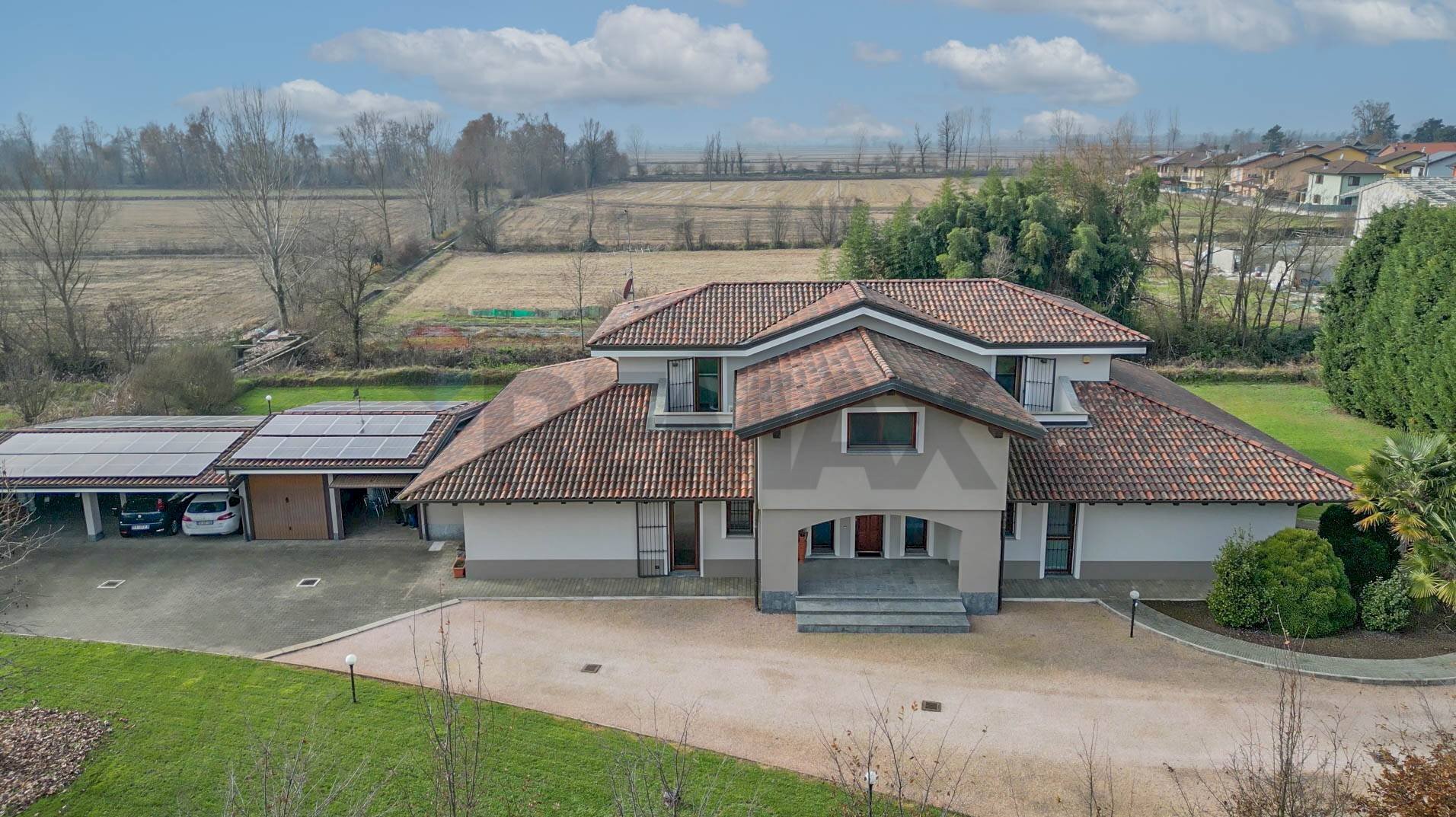 Villa via Madre Teresa di Calcutta, 38 
 Borgolavezzaro, Borgolavezzaro - photo 1