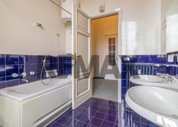 Appartamento Via Della Repubblica, 56 
 Biella, Biella - foto 28