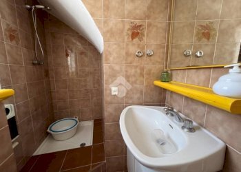 Two-room apartment Via Monsignor Vincenzo Bracco, Imperia - photo 11