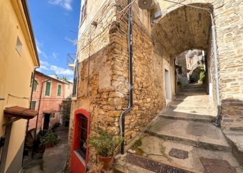 Two-room apartment Via Monsignor Vincenzo Bracco, Imperia - photo 13
