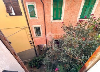 Two-room apartment Via Monsignor Vincenzo Bracco, Imperia - photo 23
